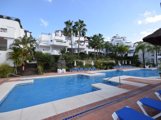 Flat for Sale in Nueva Andalucia